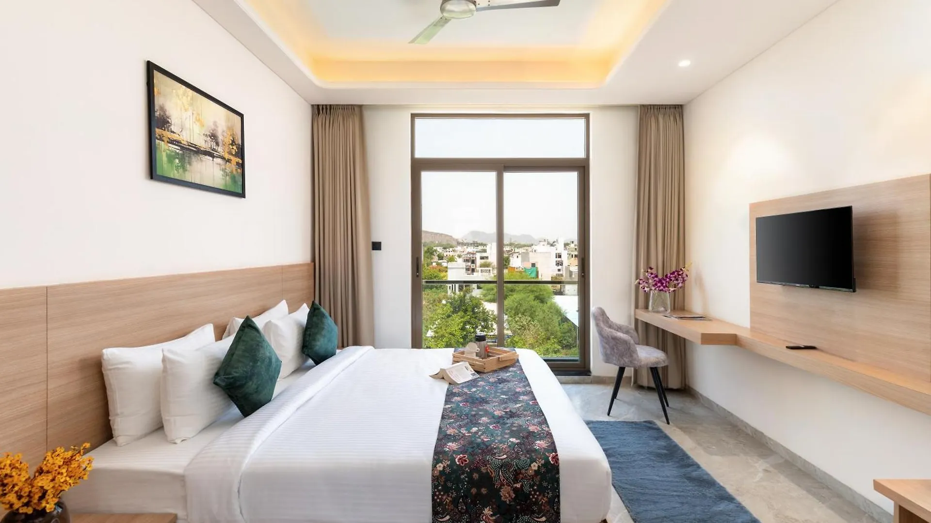 7 Rays Hotel Udaipur