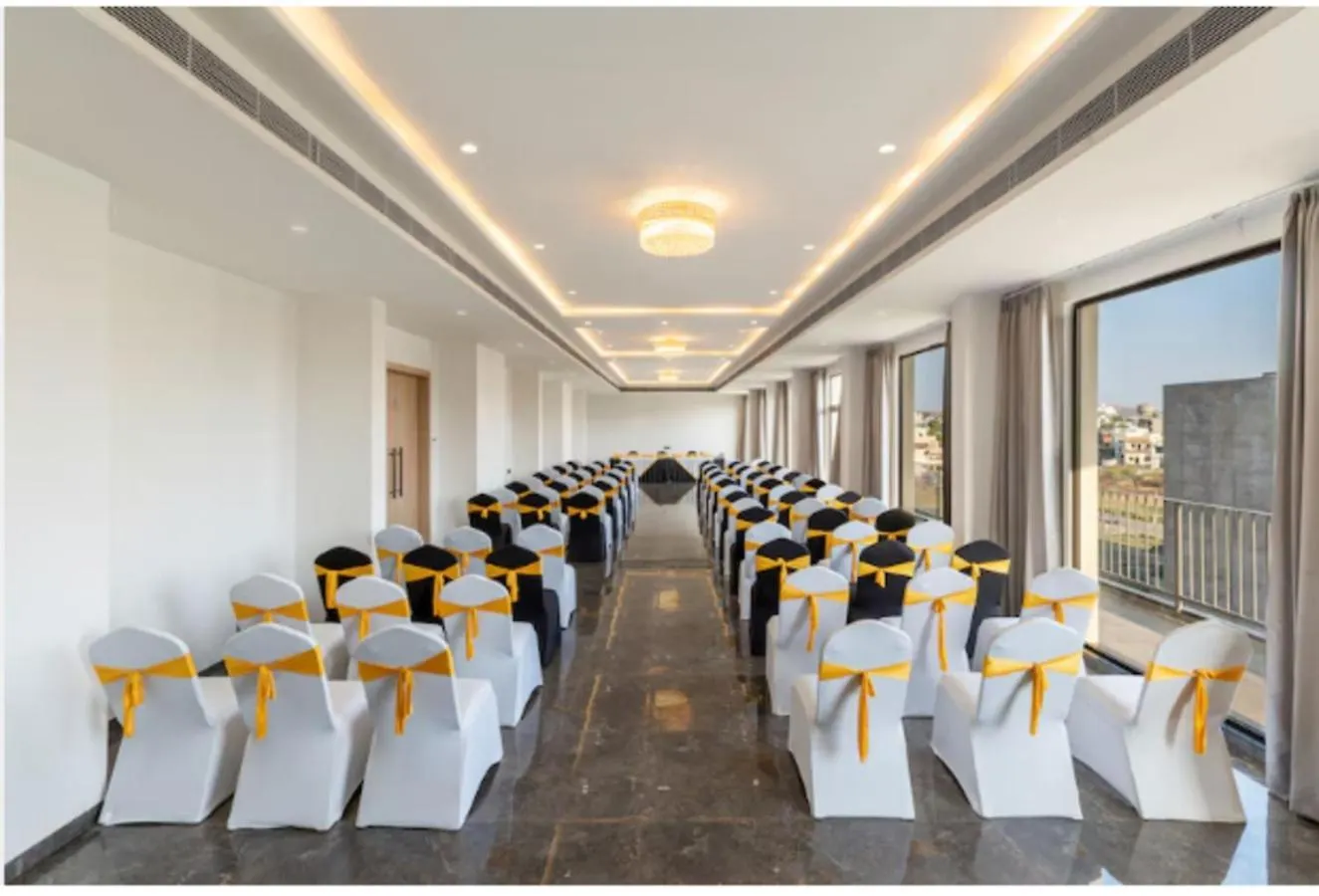 7 Rays Hotel Udaipur